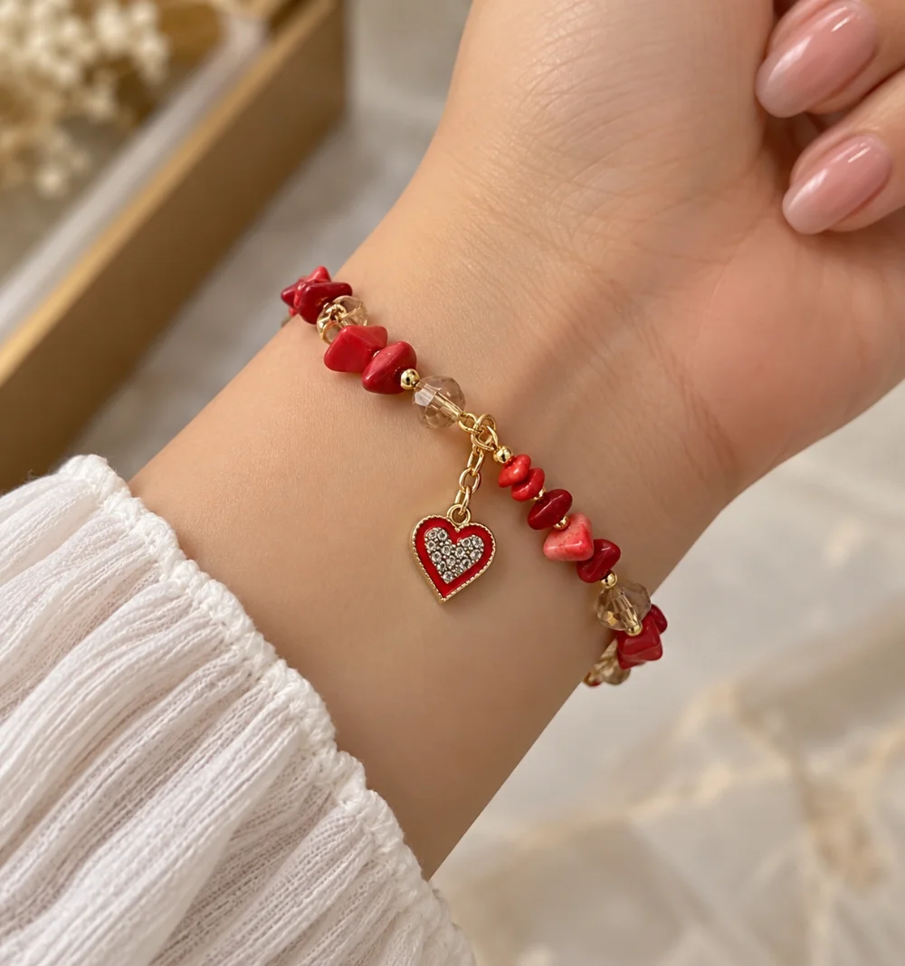سوار hand made باللون الاحمر