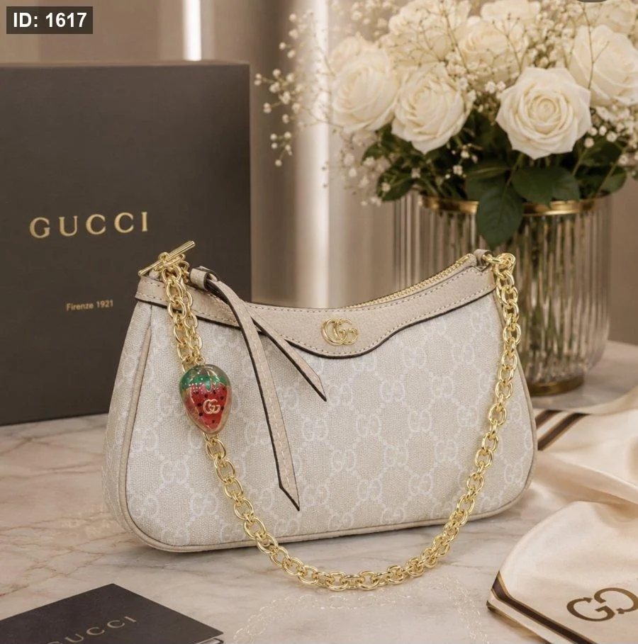 حقيبة GUCCI مختومة ماستر كوبي مع علبة