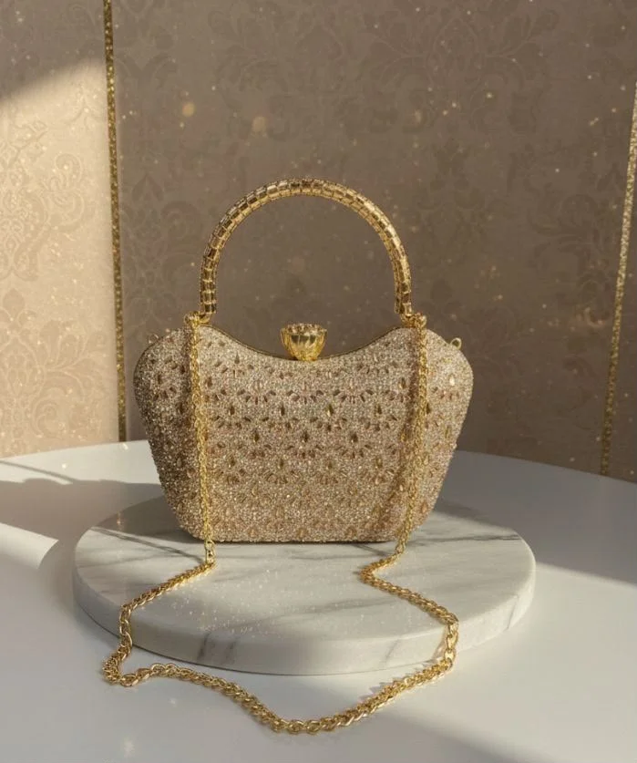 شنط نسائية