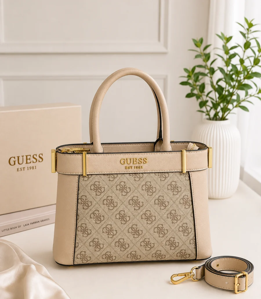 حقيبة GUESS مختومة حجم كبير 25سم مع علبة