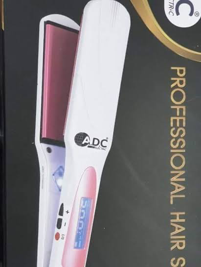ستريت للشعر من ADC بروفيشينال