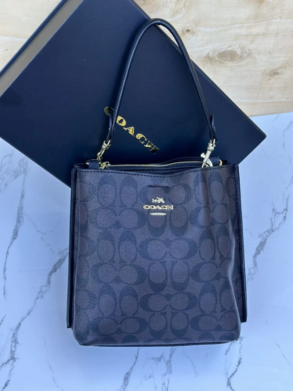 حقيبة كوتش فاخرة مع بوكس | Luxury Coach Bag with Box