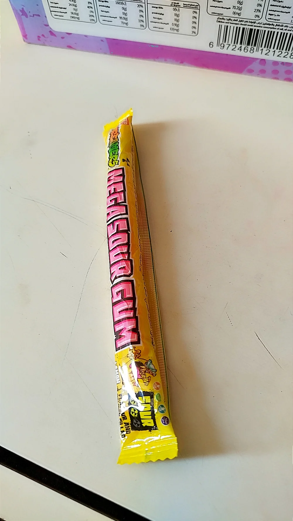 علكة حامضة
