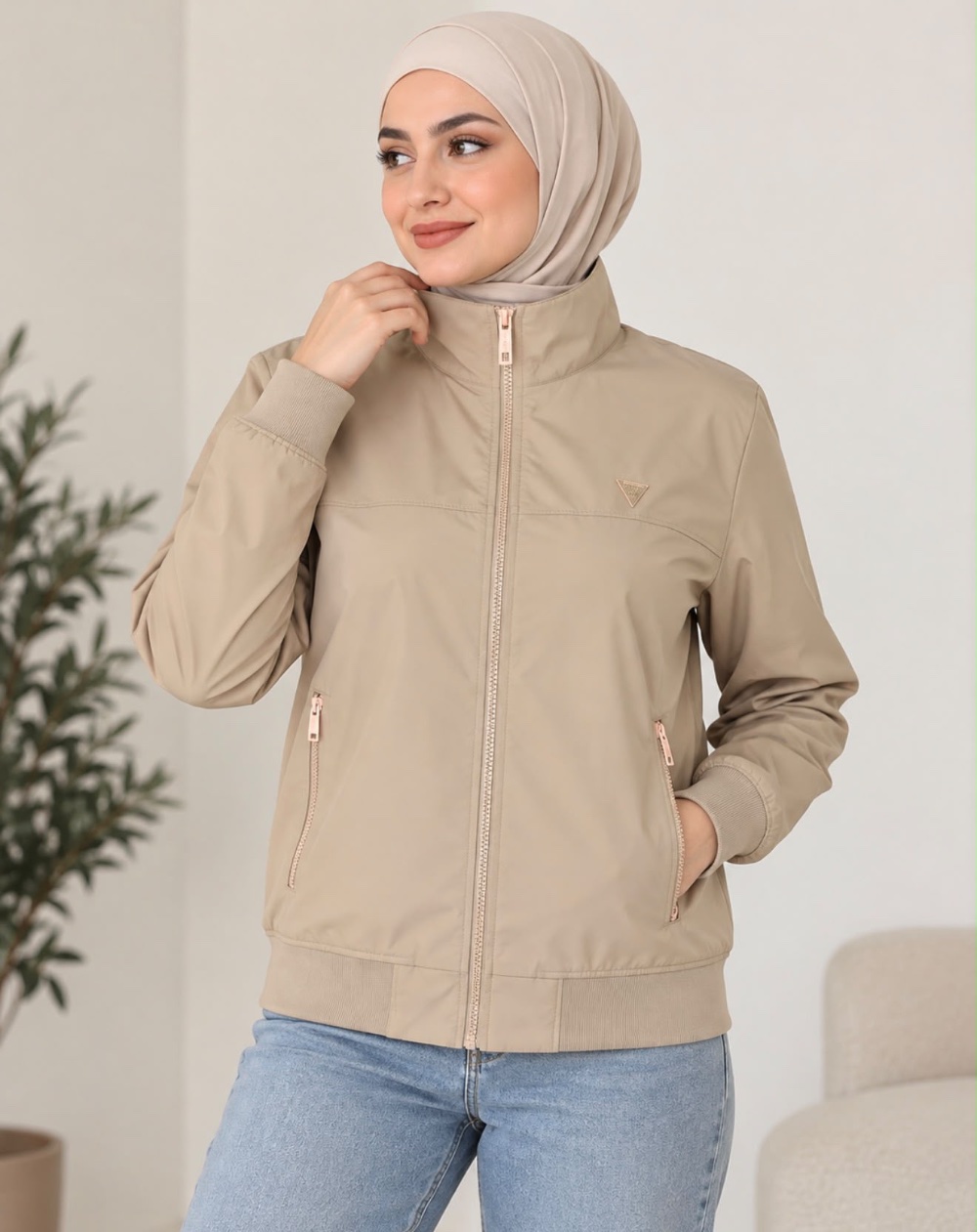 جاكيت guess بيج